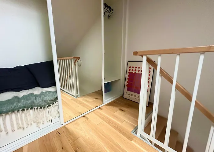 Modern Two-storey With Terrace Prag