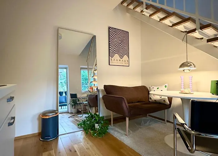 Modern Two-storey With Terrace Appartamento
